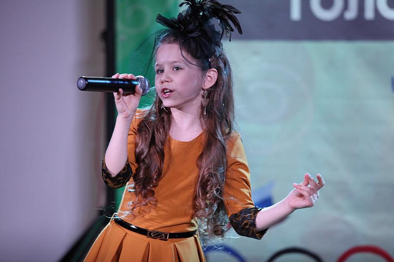 Воспитанницы биробиджанской детской музыкальной школы с успехом выступили на международном фестивале в Сочи