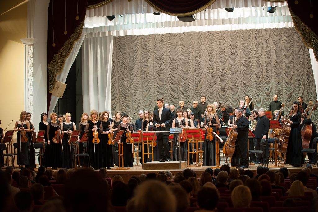 Шендрик: Главный дирижер сам пожелал покинуть дальневосточный симфонический оркестр официальный сайт Хабаровской краевой филармонии