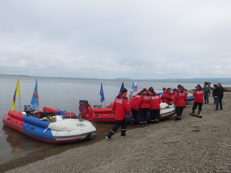 Экспедиция якутских спасателей "Полюс холода соединяет океаны" стартовала в Охотске