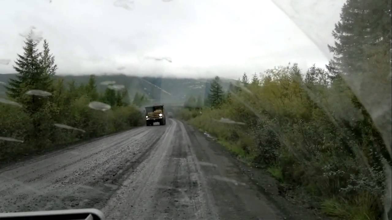 Из-за обильных осадков ограничили движение на автодороге &quotКолыма&quot  Yutube.com