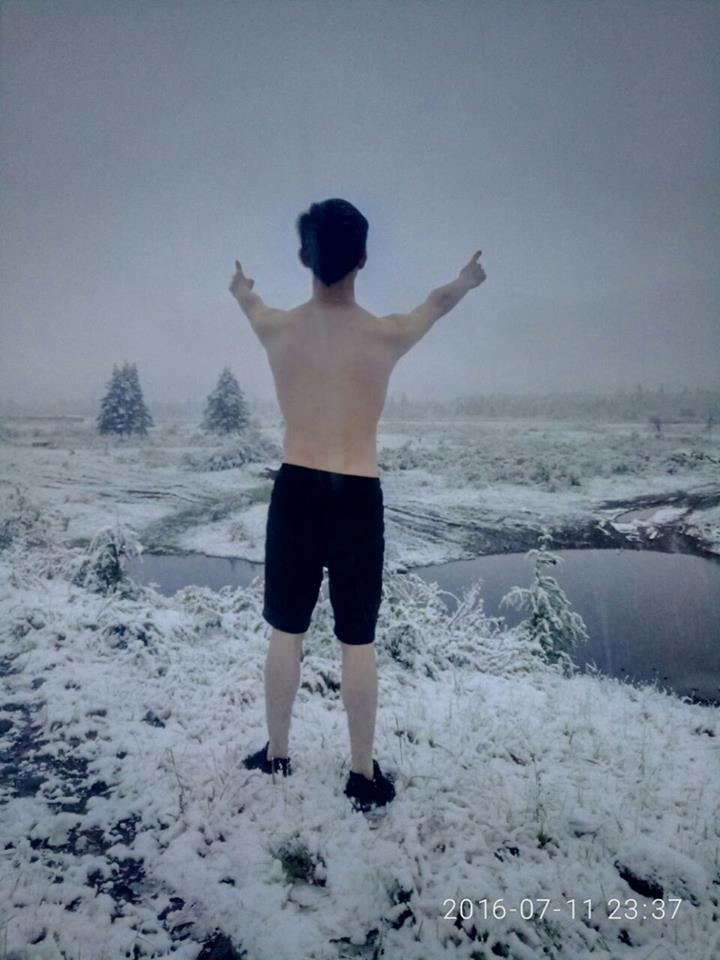 Снег в июле