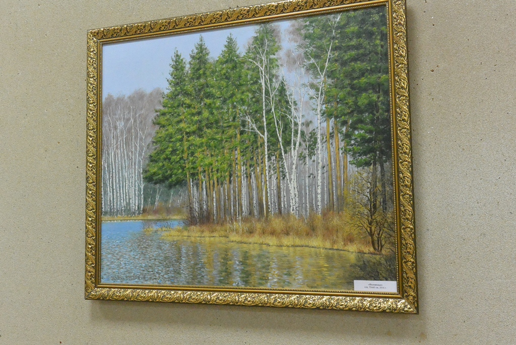 В экспозиции представлено более 70-ти работ