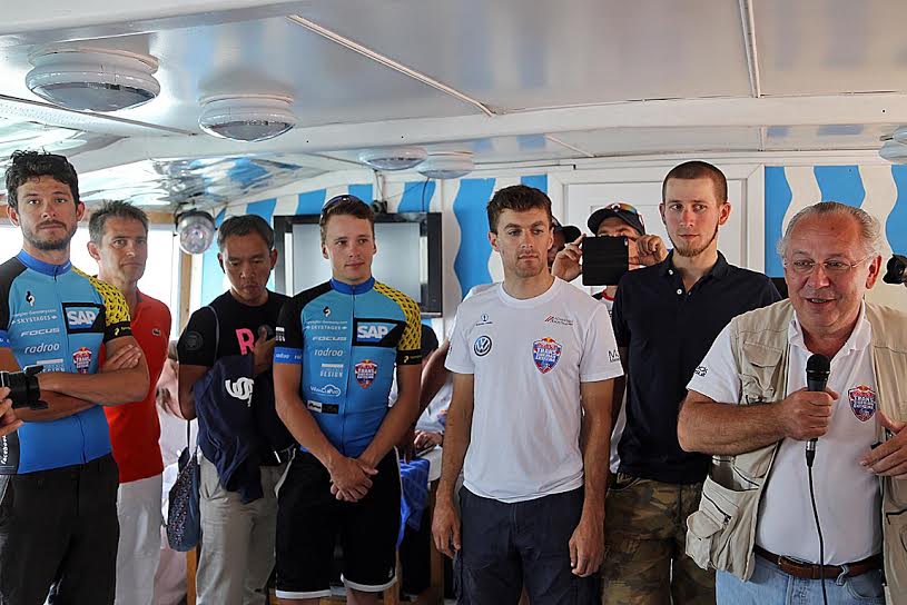 Участники велогонки  Оленникова Мария, ИА IrkutskMedia