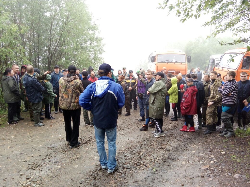 Спасатели помогли выбраться 68 туристам, застрявшим посреди реки Чульман в Якутии