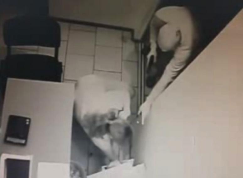 Момент нападения на АЗС в Краснодаре Пресс-служба УМВД РФ по г. Краснодару