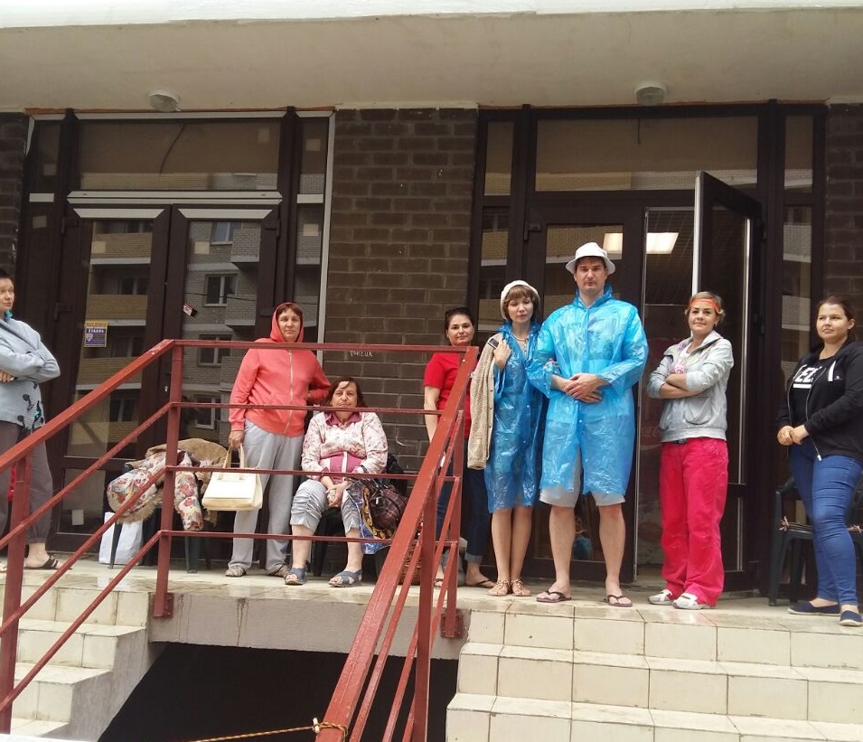 Скандал с голодающими дольщиками Краснодара взорвал соцсети сотнями гневных комментариев народный корреспондент Светлана