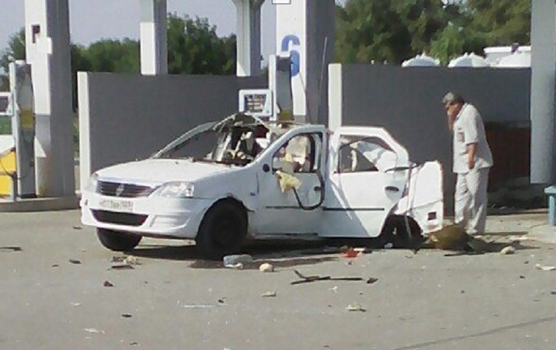 Разорвало на части автомобиль при взрыве газа на АЗС Кубани Из группы &quotЧП Армавир&quot в социальной сети &quotВКонтакте&quot new.vk.com/armavir_news