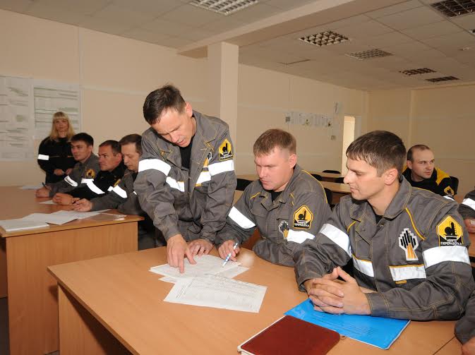 Первый выпуск Академии промышленной безопасности состоялся в АНХК