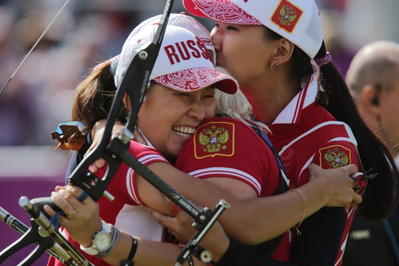 Российские лучницы завоевали &quotисторическую&quot медаль РИА Новости