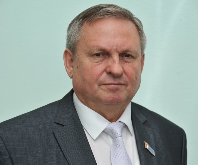 Городская дума Хабаровска осталась без заместителя председателя Председатель думского комитета по бюджета Валерий Казаченко сложил депутатские полномочия