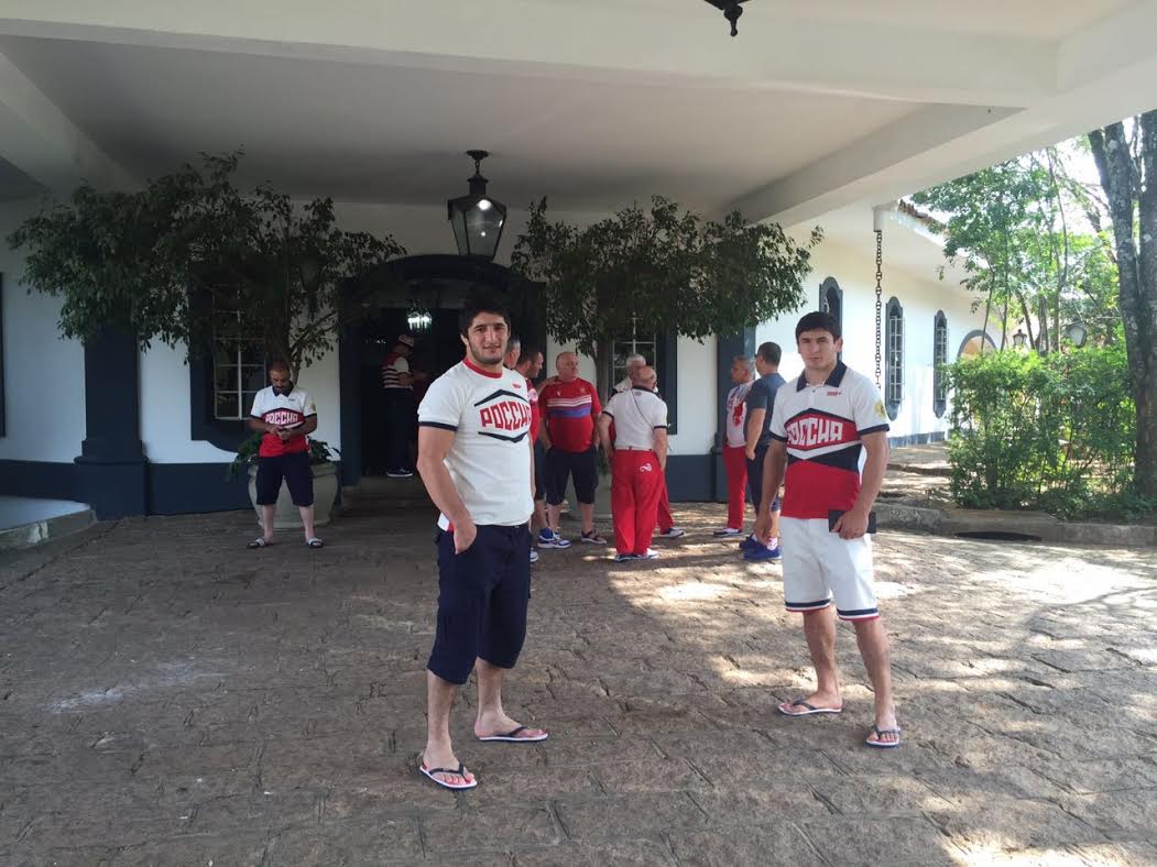 Шамиль  Абдурахманов  уже  в  Бразилии Пресс-служба министерства спорта и молодежной политики Сахалинской области