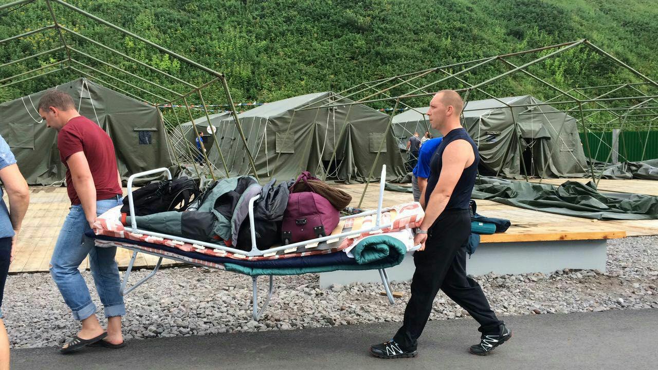 Сворачивание палаточного лагеря ИА SakhalinMedia