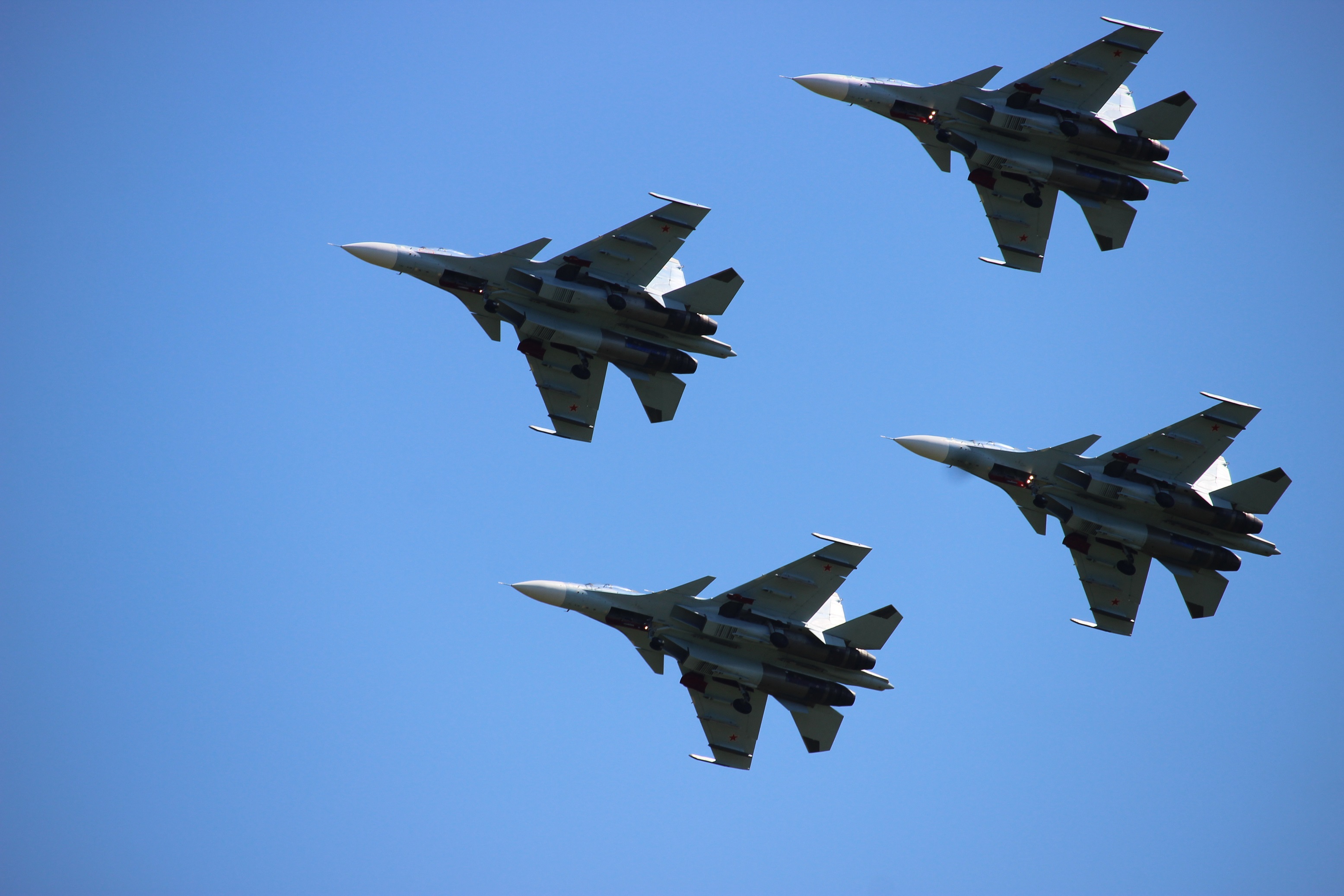 Настоящее авиашоу от &quotСоколов России&quot посетили более тысячи хабаровчан  Алексей Монастырев