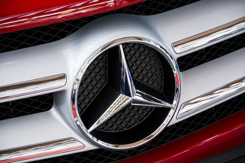 Mercedes Pixabay.com