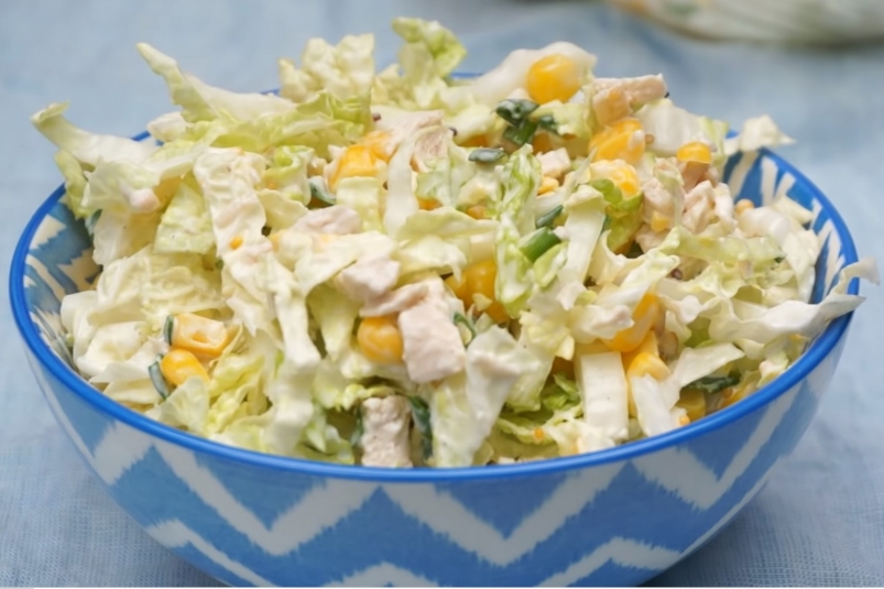 Салат с запеченной курицей и пекинской капустой – простой и вкусный рецепт с фото (пошагово)