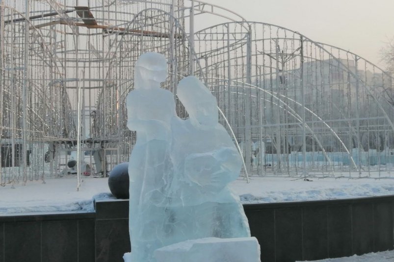 Ледяные скульптуры Абрамченко Анета, ИА ChitaMedia