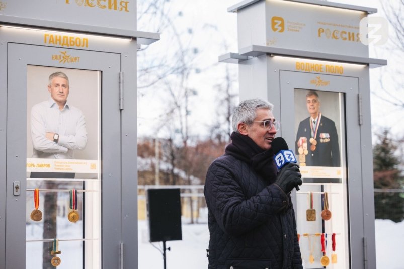 Гандболист из Ставрополя передал медали для Аллеи славы на ВДНХ в Москве Администрация Ставрополя