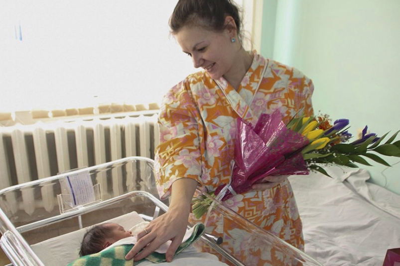 Правительство РФ уточнило правила назначения единого пособия на детей для семей добровольцев Источник