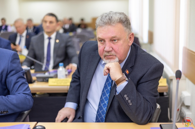 О работе за минувший год отчитался депутат Сергей Плотников пресс-служба Магаданской областной Думы