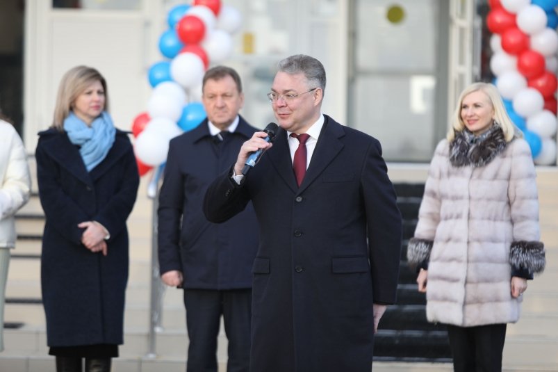 Губернатор Ставрополья принял участие в открытии новой школы Пресс-служба правительства и губернатора Ставрополья
