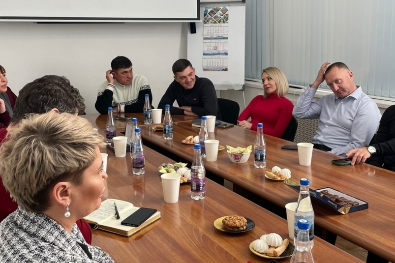 Встреча сахалинских предпринимателей с министром инвестиций, промышленности и внешних связей региона пресс-служба ТПП Сахалинской области