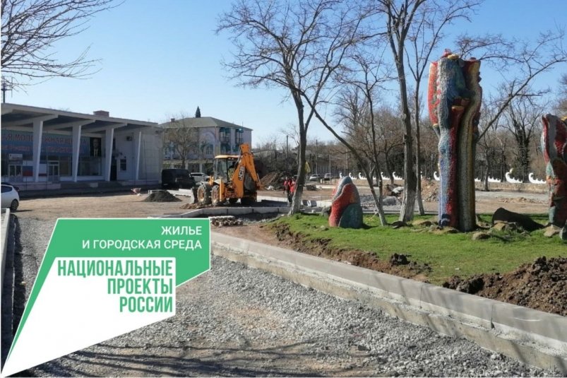 Территорию по улице Калинина благоустраивают в Красноперекопске Правительство Крыма