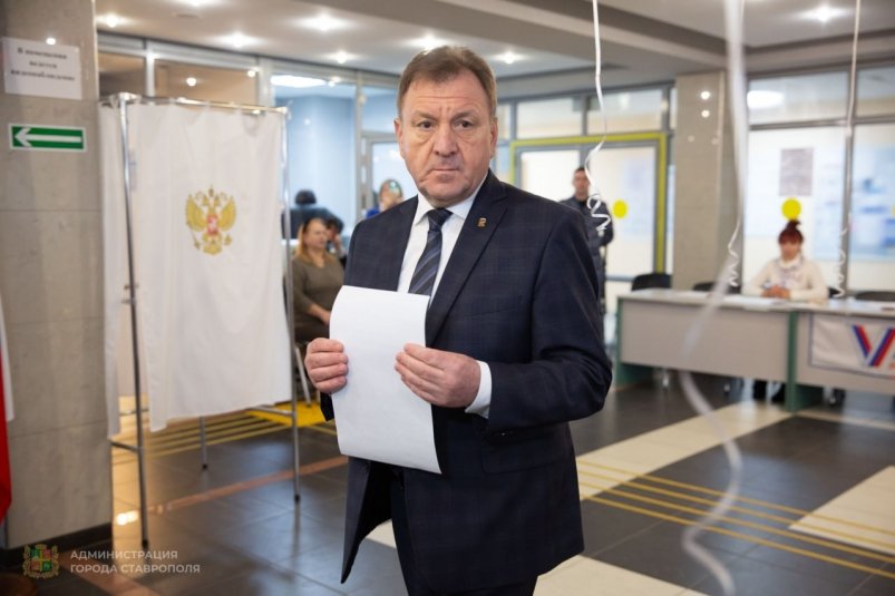 Иван Ульянченко проголосовал на выборах ИА Stavropol.Media