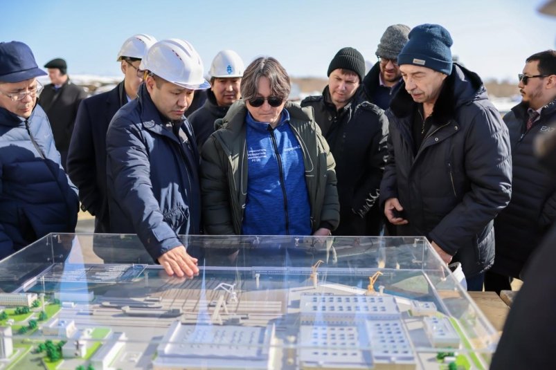 Правительство Якутии и КРДВ посетили производства резидентов ТОР Андрей Сорокин, ЯСИА