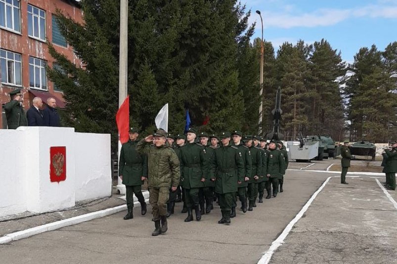 В Иркутской области первые команды призывников отправились к местам службы 17 апреля Правительство Иркутской области