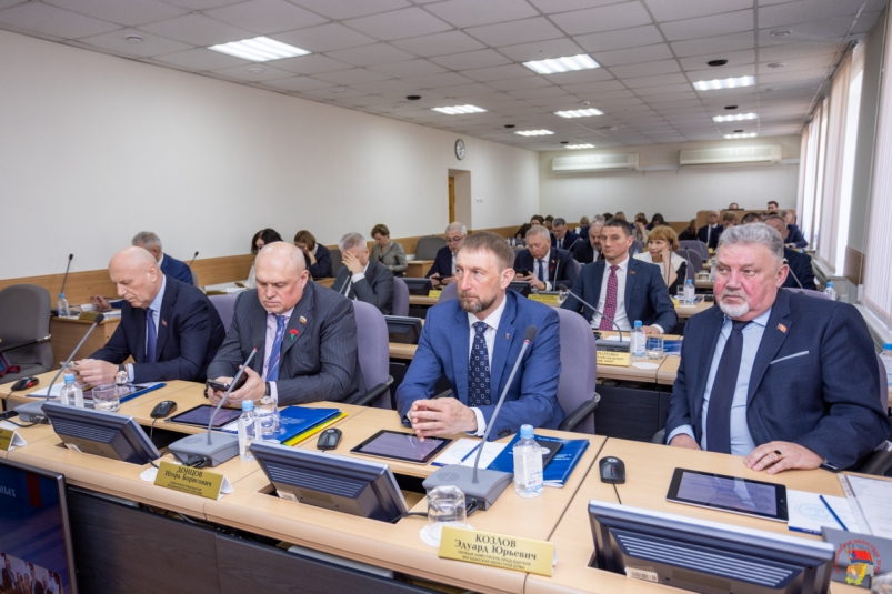 Региональным законом утверждено заключение Соглашения о сотрудничестве Магаданской области с Шахтерским муниципальным округом ДНР Источник