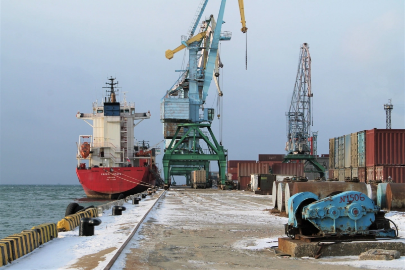 Корсаковский морской торговый порт ИА SakhalinMedia