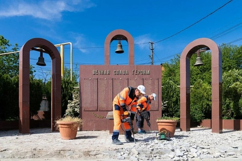 В Сочи  в селе Верхний Юрт реконструируют мемориал героям Великой Отечественной войны Пресс-служба администрации Сочи