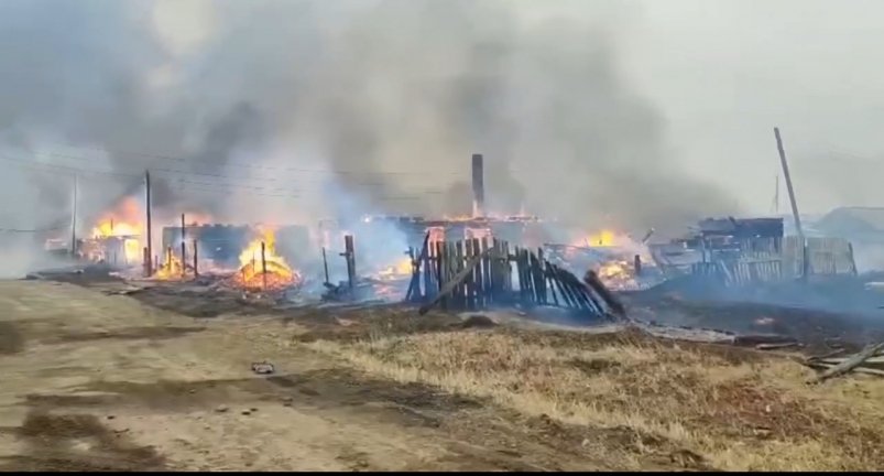 Пожар в Братском районе Скриншот с видео