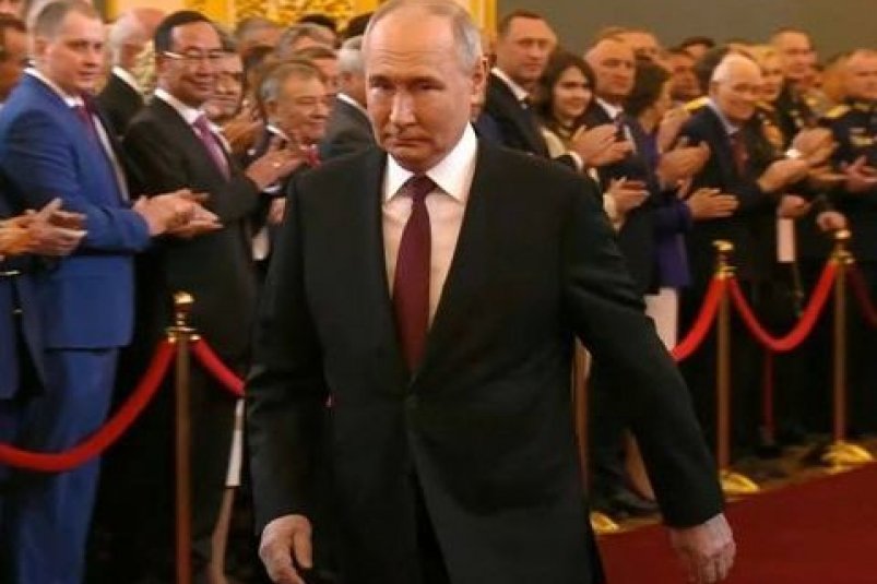 Глава Якутии:под руководством Владимира Путина Россия будет уверенно держать курс развития пресс-служба Кремля