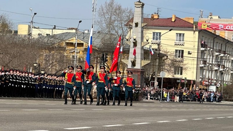 Вынос флага и знамени Анастасия Москалёва, ИА ChitaMedia