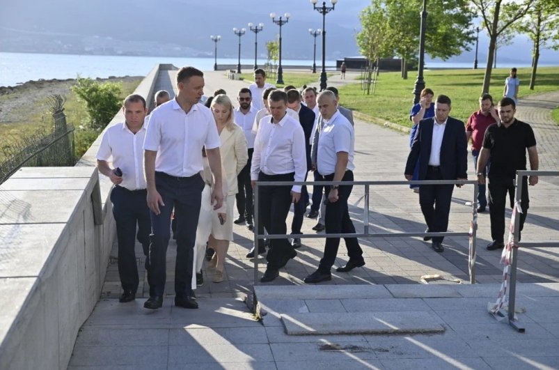 Мэр Новороссийска выразил недовольство состоянием набережной Пресс-служба администрации Новороссийска