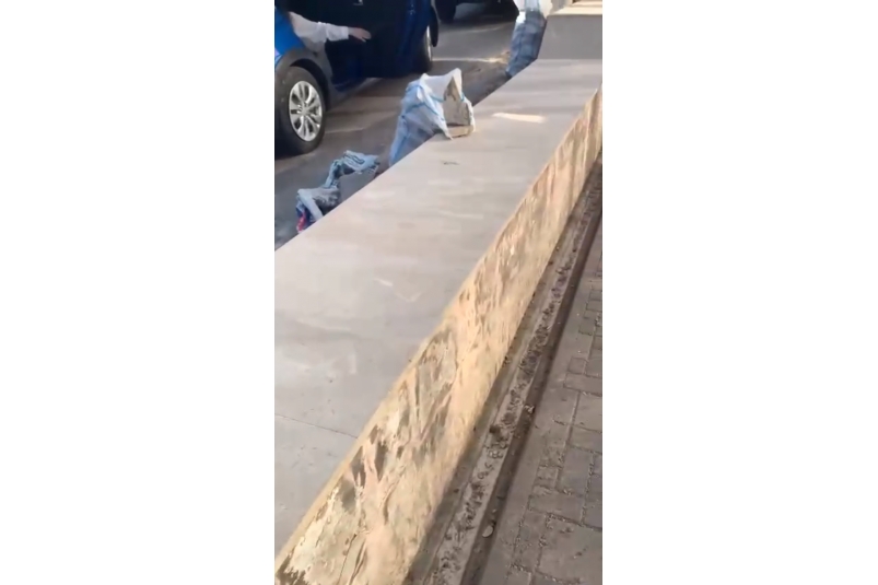 Сам сломал — сам починил: парень оплатил ремонт подпорной стены в Пятигорске Скриншот видео
