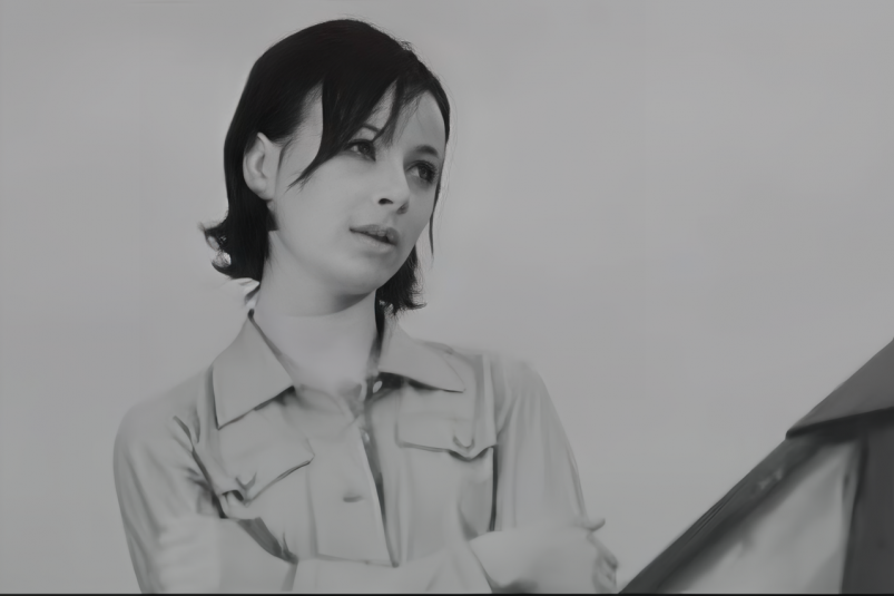 Тематическое фото кадр из клипа на песню "Солнышко в руках" (16+) группы "Демо"
