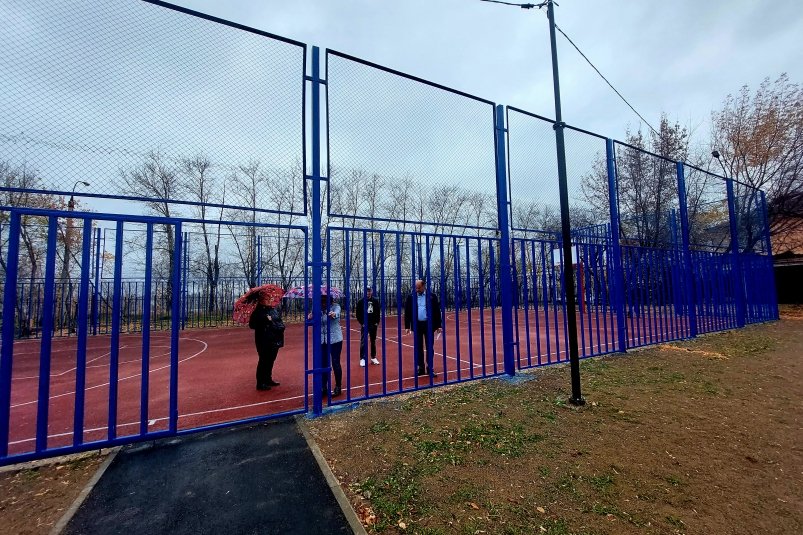 Баскетбольная площадка по программе Народные инициативы дума Иркутска