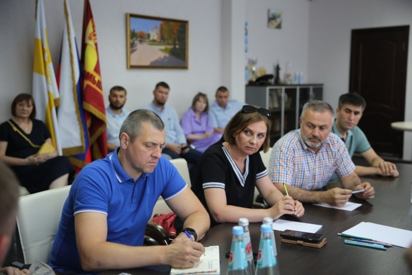 Ремонт дома обсудили в районной администрации Пресс-служба администрации Ставрополя
