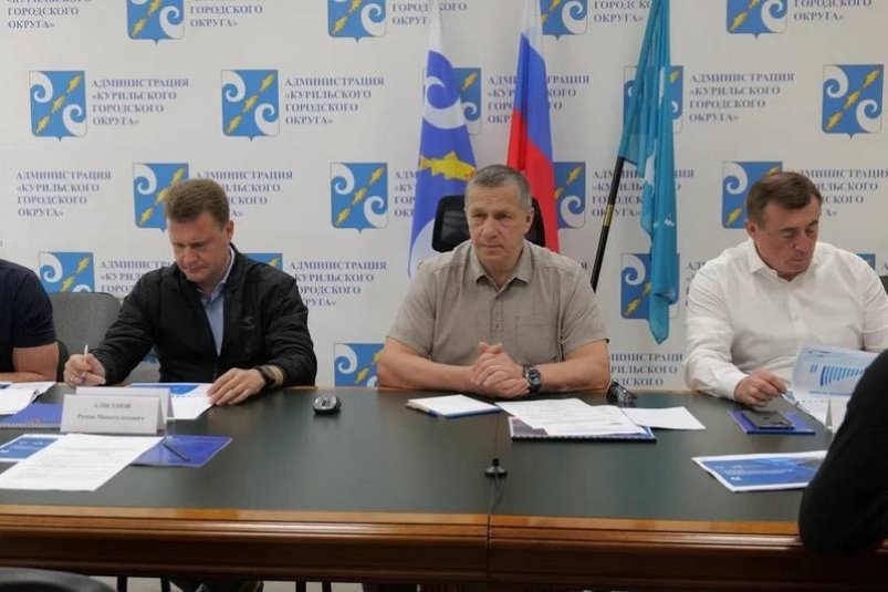 Совещание о развитии ТОР "Курилы" и режима КОРФ пресс-служба правительства Сахалинской области