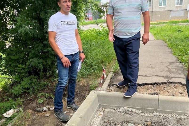 Григорий Вакуленко и Василий Донских контролируют подрядные организации Дума Иркутска