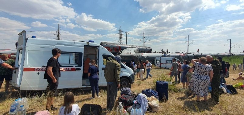 В поезде, сошедшем с рельсов под Волгоградом, ехали 17 детей из Сочи С Telegram-канала: t.me/rgn_34 (18+)