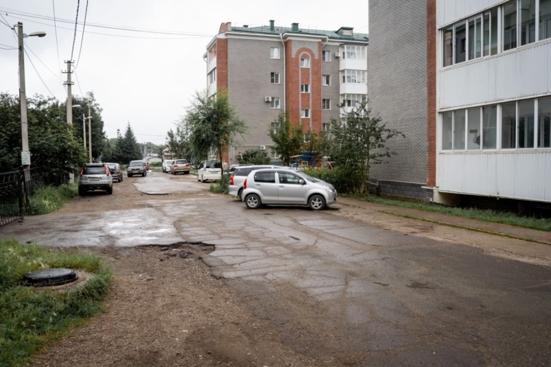 Проблемный заезд по ул. 40 лет Победы в Биробиджане приведут в порядок мэрия города