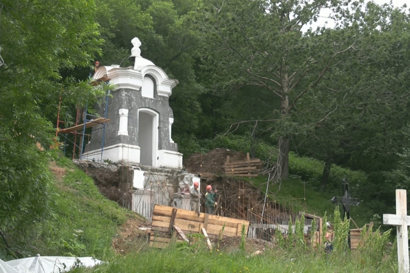 Часовню-памятник на Камчатке реставрируют опытные специалисты Официальный сайт Камчатского края