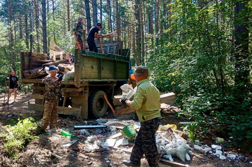 В лесу собрали более 7 кубометров мусора РАЛХ Бурятии