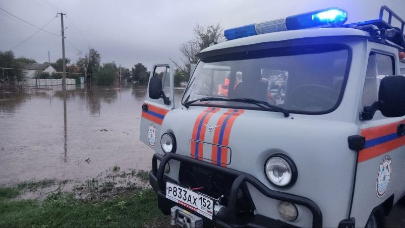 В Крыму ликвидируют последствия мощного шторма Министерство ЧС Крыма