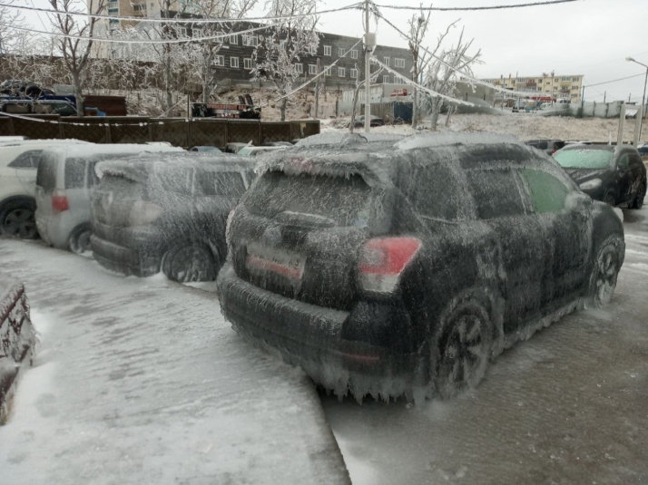 Последствия ледяного дождя во Владивостоке в 2020 году Петр Максимов