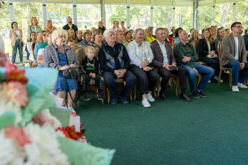 Итоги конкурса "Цветущий Южный" подвели в День 142-летия города пресс-служба администрации Южно-Сахалинска