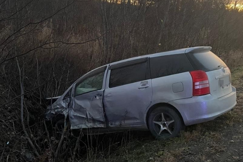 В Макаравском районе в ДТП пострадала водитель автомобиля Toyota Wish УГИБДД УВД России по Сахалинской области